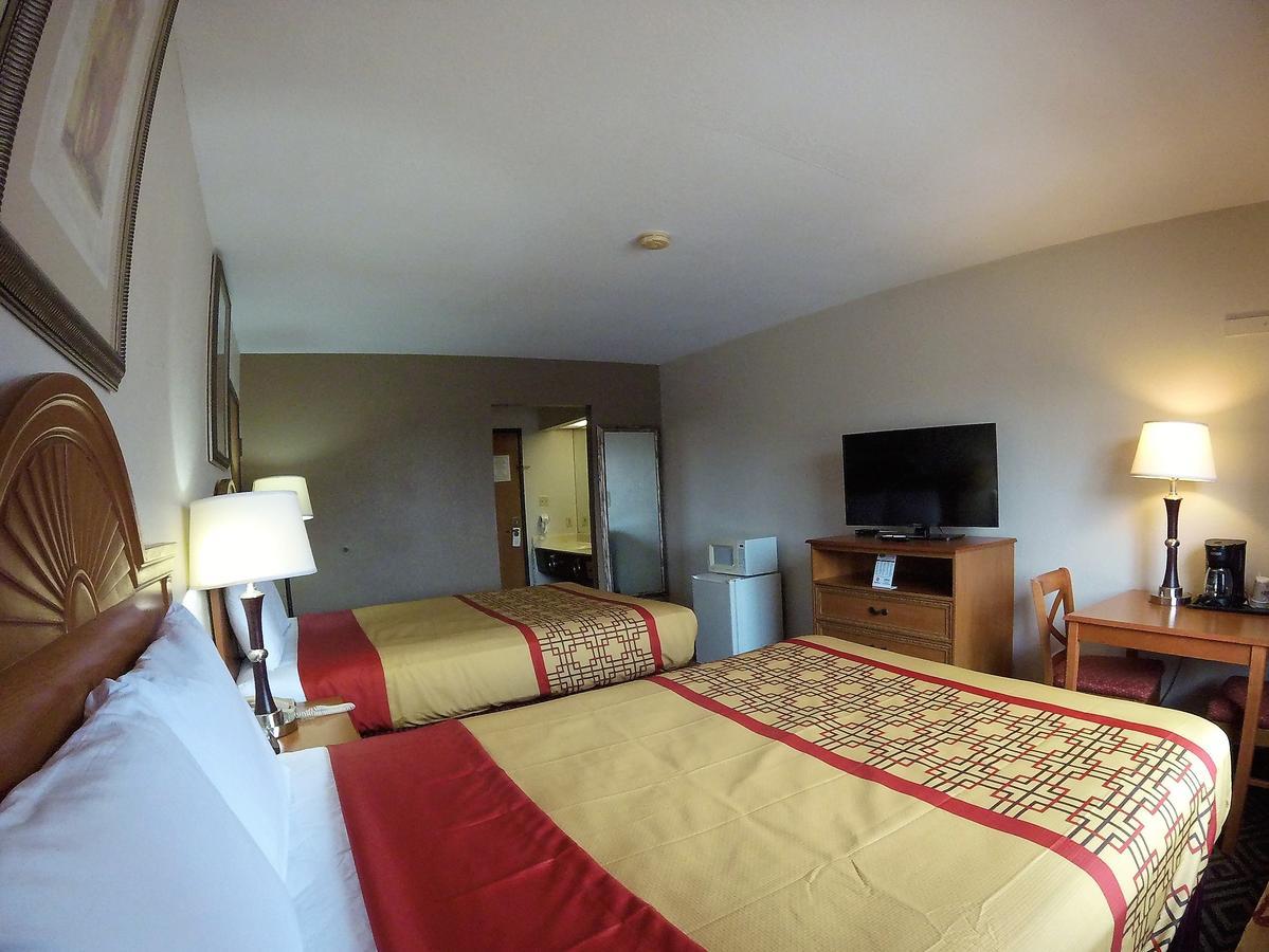 Travel Inn And Suites- Sikeston Miner I-55 Exit-67 Экстерьер фото