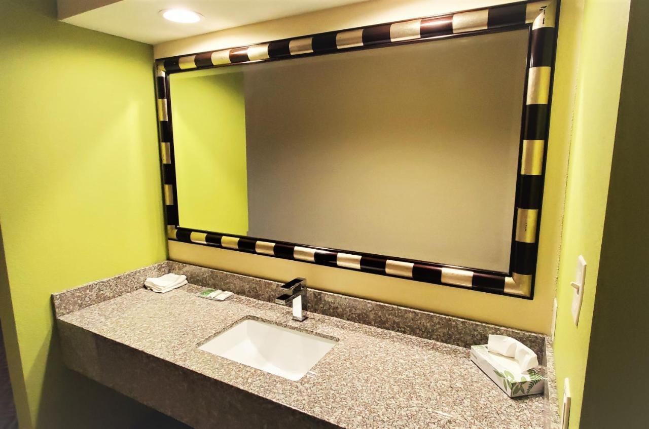 Travel Inn And Suites- Sikeston Miner I-55 Exit-67 Экстерьер фото